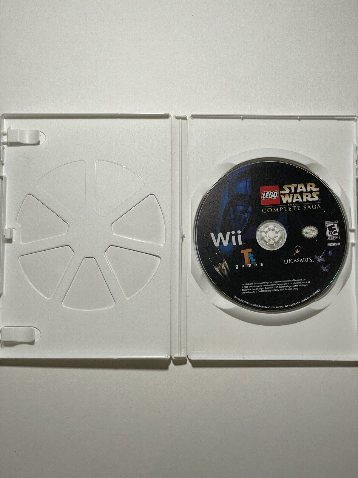 Star Wars The Complete Saga (Nintendo Wii, 2007) No Manual. Tested and Working.