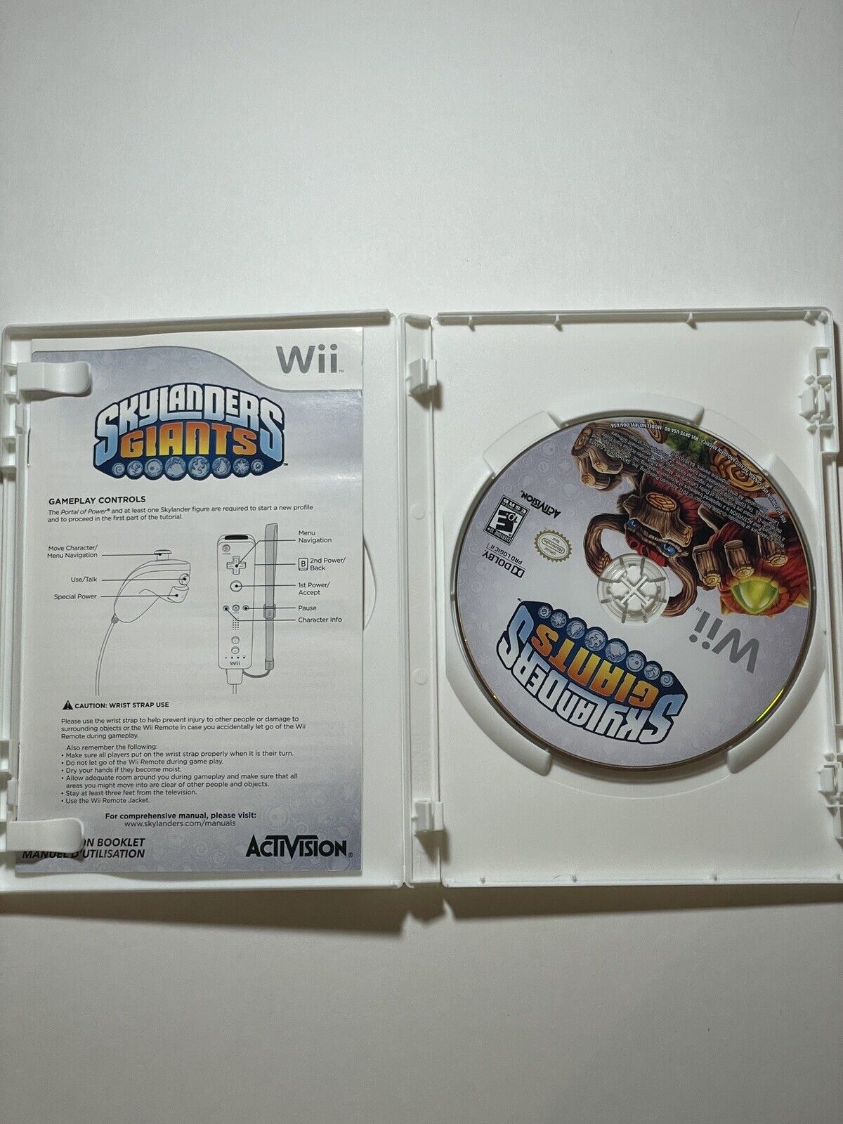 Skylander's Giants: Game Only (Nintendo Wii, 2012) No Manual. Tested and Working